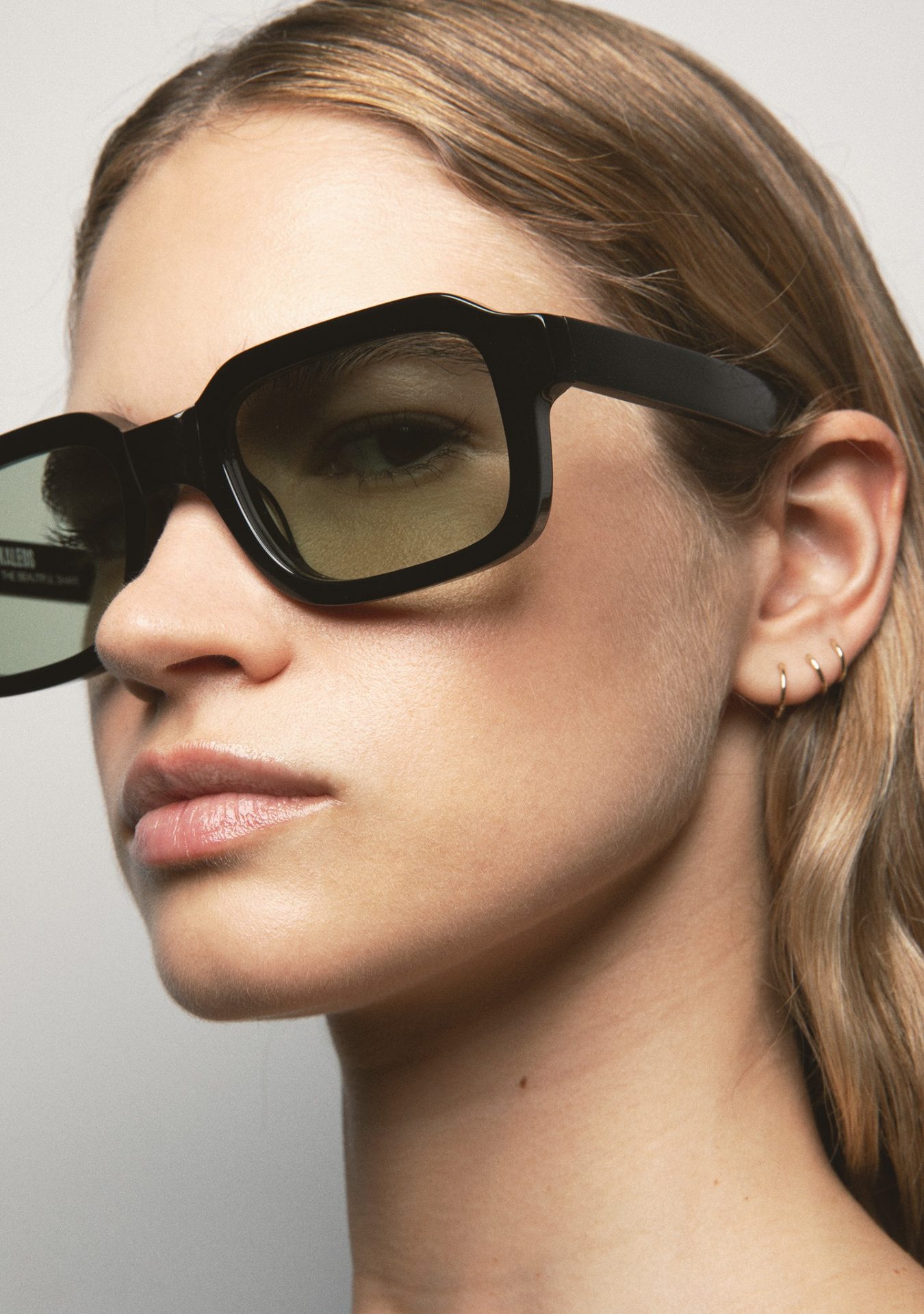 KALEOS RIORDON BLACK / LIGHT GREEN Photochromic Unisex Γυαλιά Ηλίου eyemazing.gr 6 KALEOS RIORDON BLACK / LIGHT GREEN Photochromic - eyemazing.gr 16